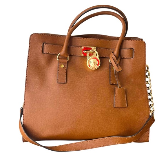 Michael Kors Hamilton large genuine leather purse lock and key charm luggage - Picture 1 of 16